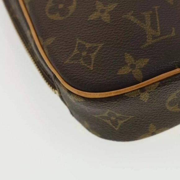 LOUIS VUITTON Monogram Pochette Gange Shoulder Bag LV Auth - Picture 14 of 16